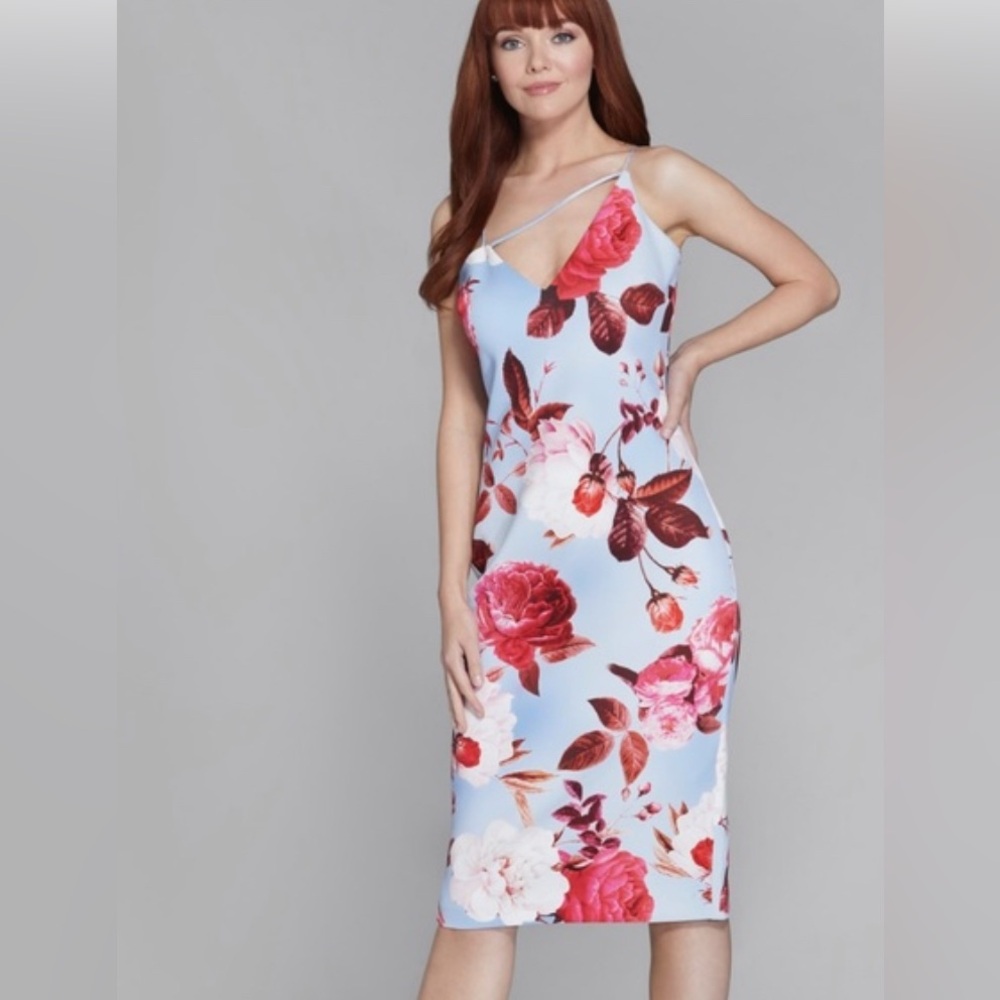 NWOT Marciano woman’s light blue dress with roses, Sz XS